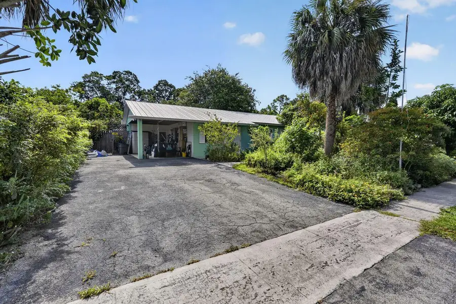 303 S Delaware Boulevard, Jupiter, FL 33458 - #3