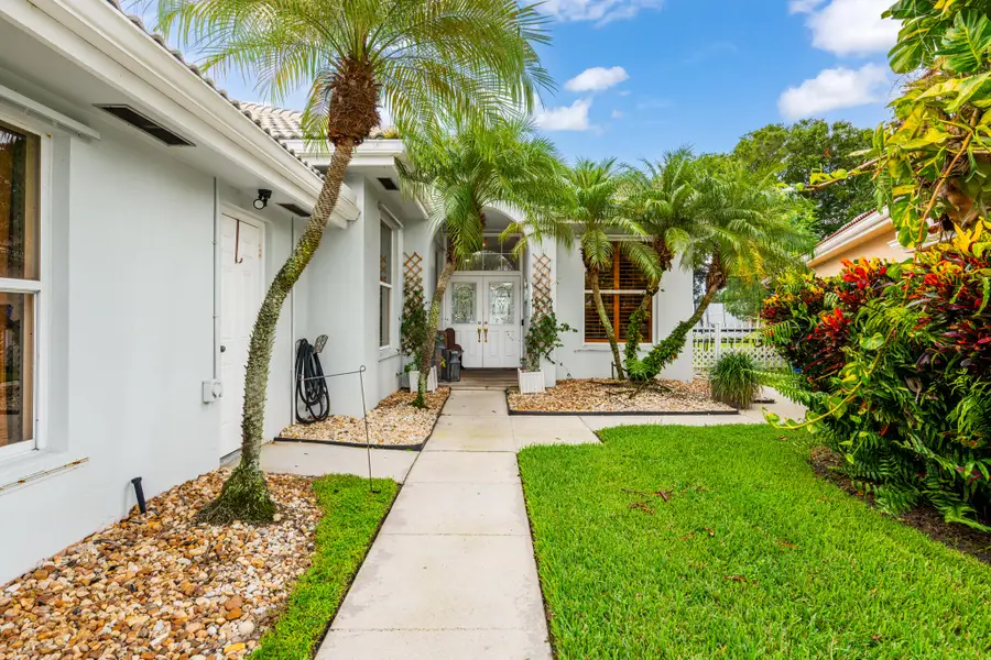 218 Hampton Court, Jupiter, FL 33458 - #3