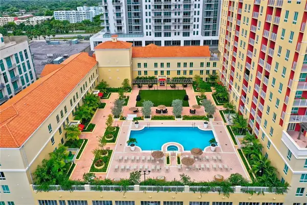 7355 SW 89th Street #427N, Miami, FL 33156