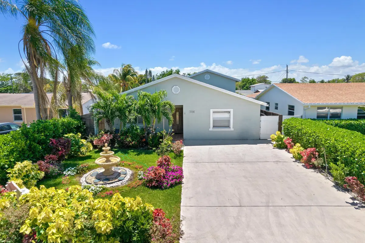 328 Hastings Street, Boca Raton, FL 33487 - #1