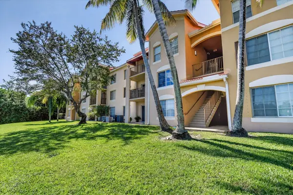 4180 San Marino Boulevard #304, West Palm Beach, FL 33409