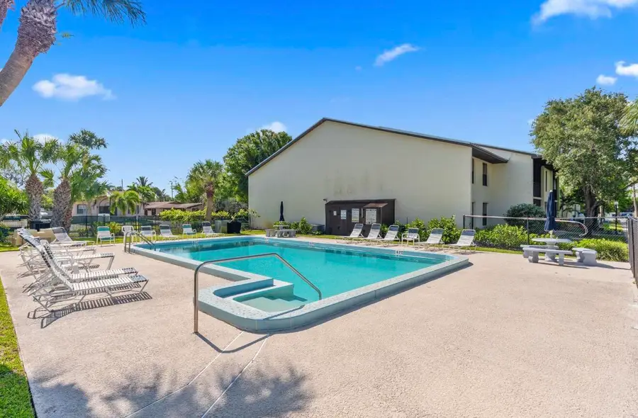 250 SE Four Winds Drive #104, Stuart, FL 34996 - #3