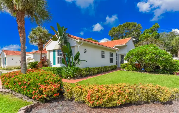 15191 Ixora Road, Delray Beach, FL 33484