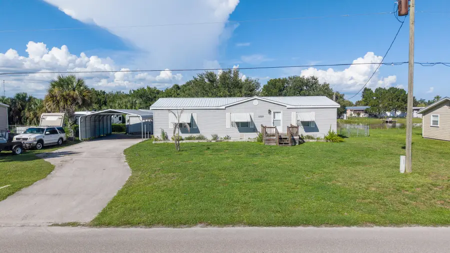 1221 Chobee Street, Okeechobee, FL 34974 - #3