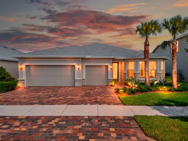 12241 SW Myrtle Oak Drive, Port St Lucie, FL 34987