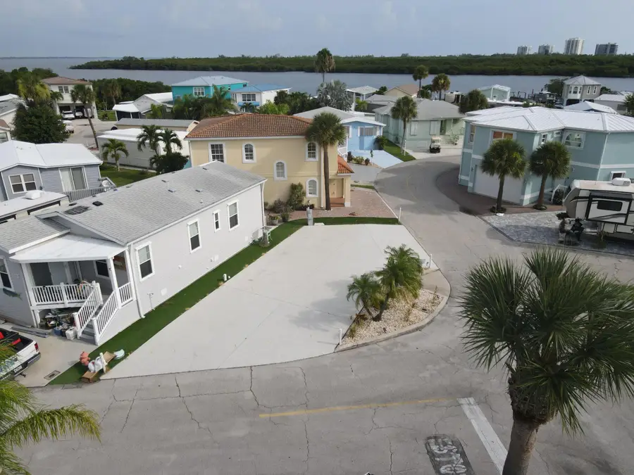 485 Nettles Boulevard, Jensen Beach, FL 34957 - #2