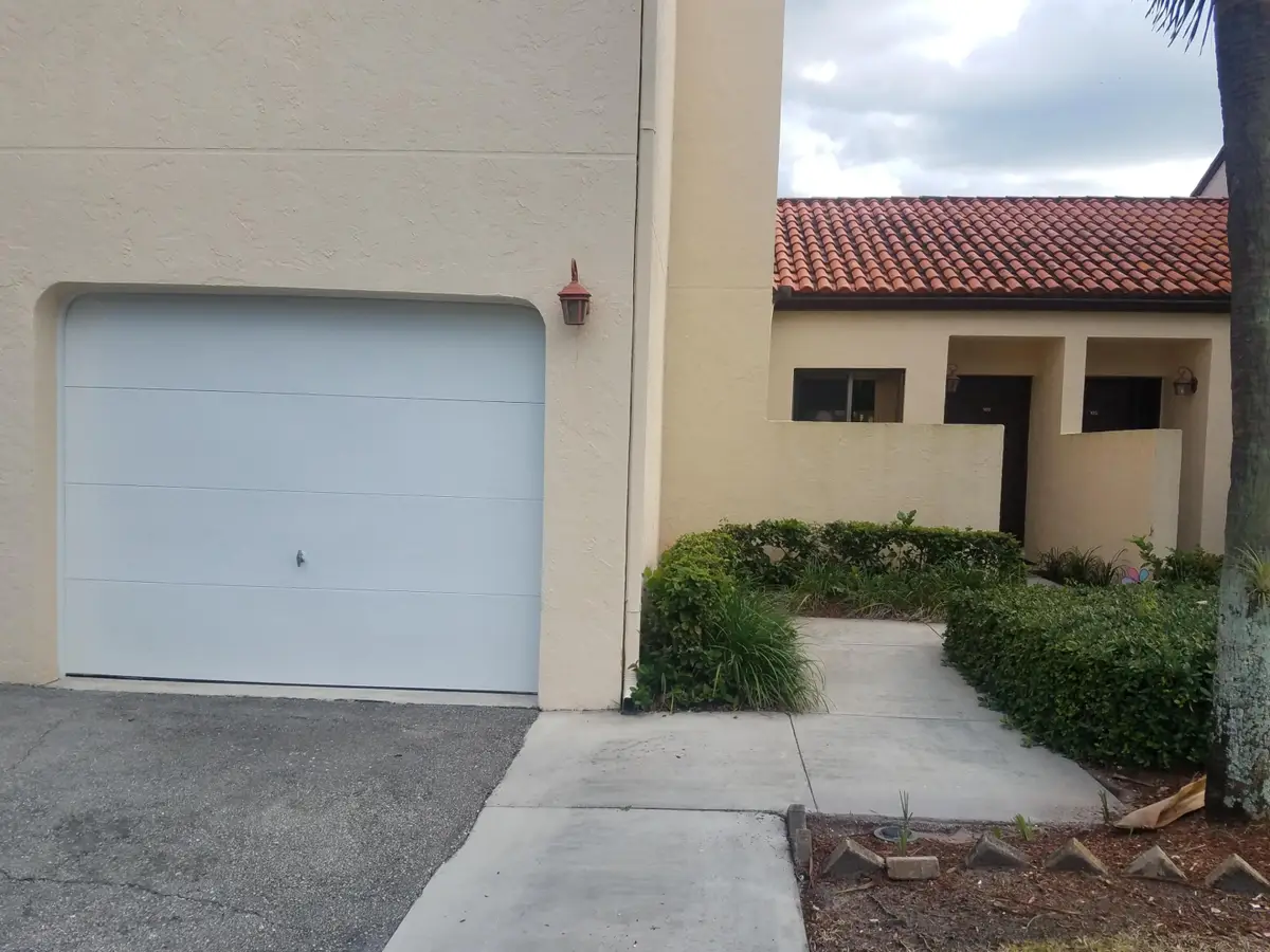6 Va De Casas Sur #102, Boynton Beach, FL 33426 - #1