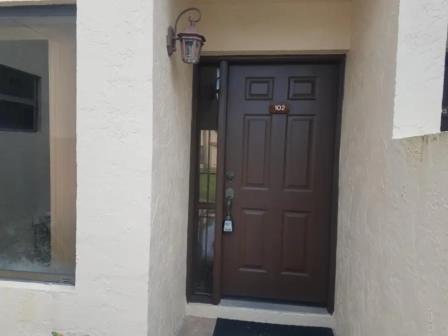 6 Va De Casas Sur #102, Boynton Beach, FL 33426 - #3