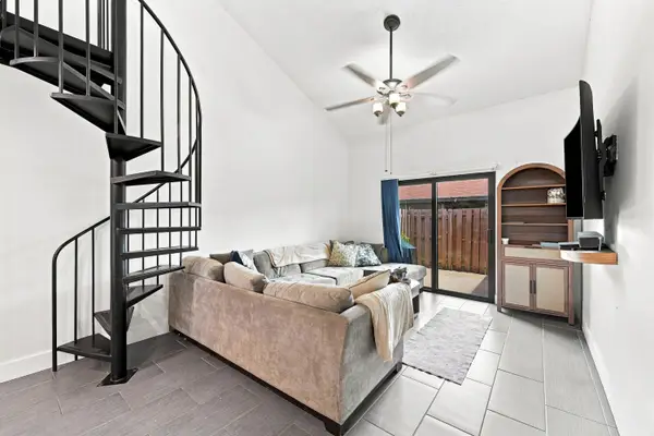 2016 SW 82nd Avenue, Davie, FL 33324