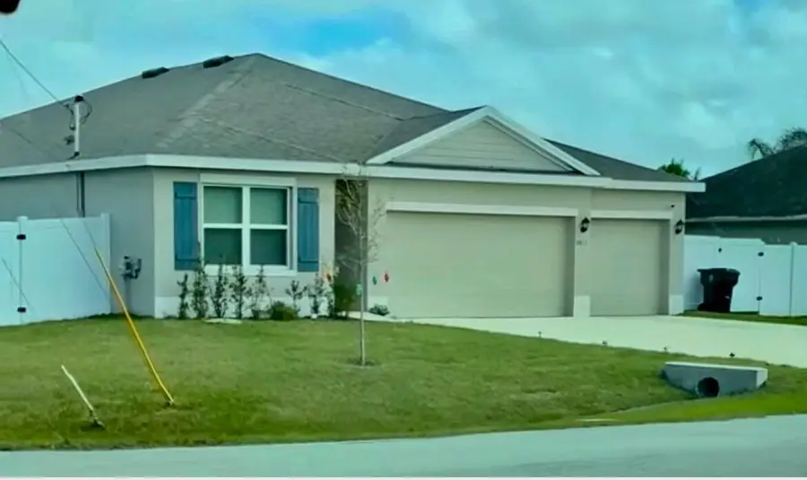 5811 NW Gerald Circle, Port Saint Lucie, FL 34986 - #2