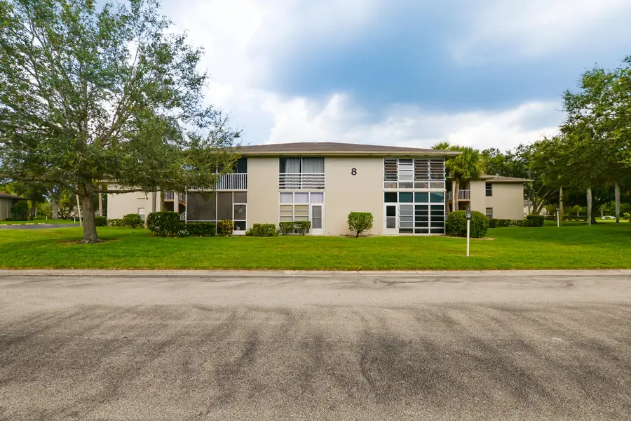 8 Lake Vista Trail, Port Saint Lucie, FL 34952 - #3