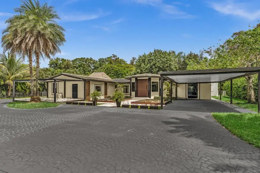 10831 SW 51st Court, Davie, FL 33328 - #1