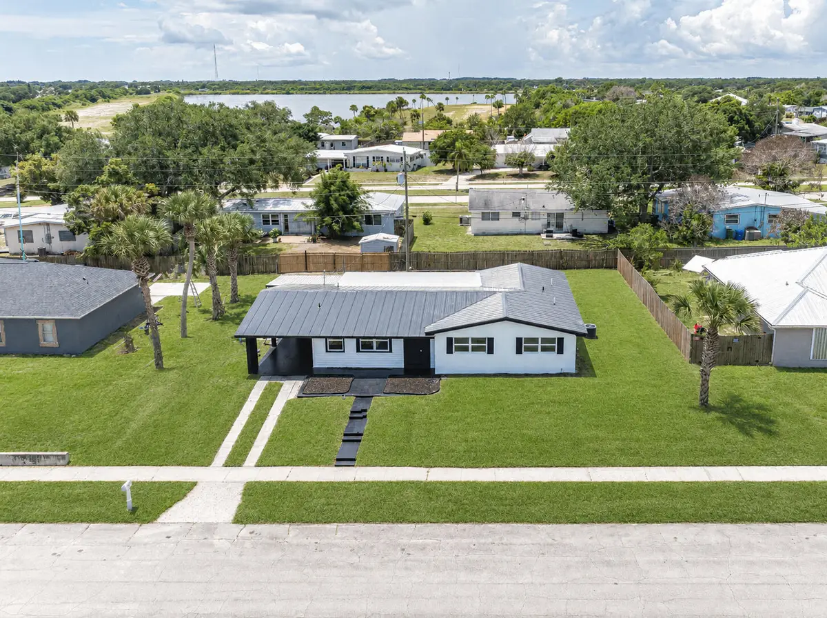 375 Manly Avenue, Sebastian, FL 32958 - #1
