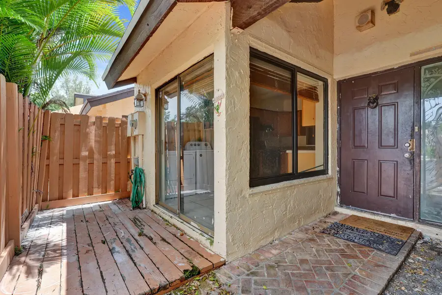 3810 NW 77th Avenue, Davie, FL 33024 - #3