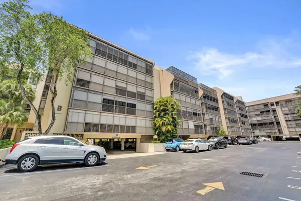 2802 N 46th Avenue #B318, Hollywood, FL 33021