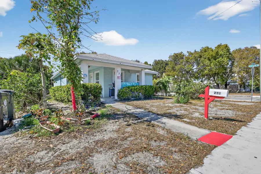 231 N H Street, Lake Worth, FL 33460 - #2