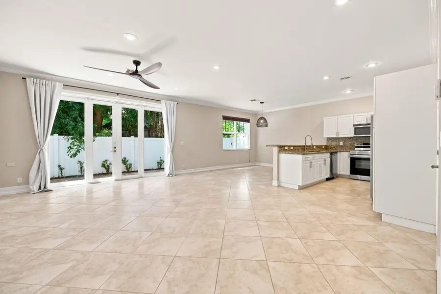 3434 NE 13th Avenue, Oakland Park, FL 33334 - #2