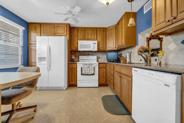 2202 Lucaya Bend #C3, Coconut Creek, FL 33066