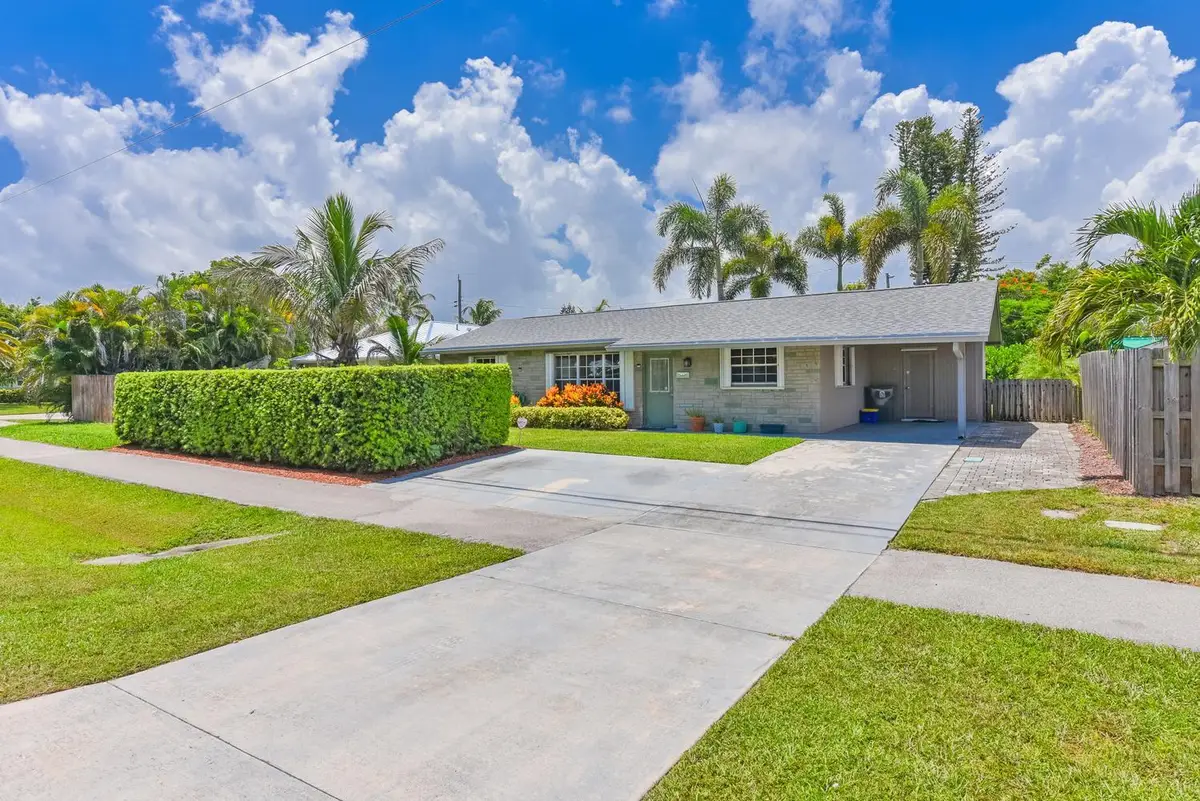 18625 Loxahatchee River Road, Jupiter, FL 33458 - #1