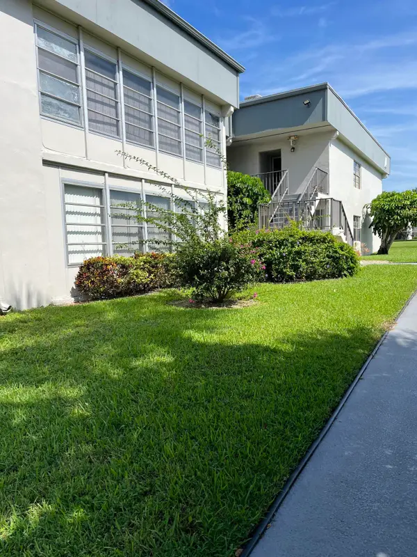 23 Piedmont #A, Delray Beach, FL 33484