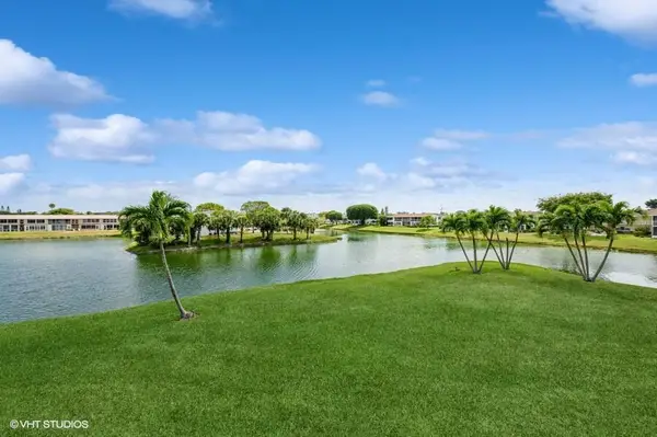 118 Somerset F, West Palm Beach, FL 33417