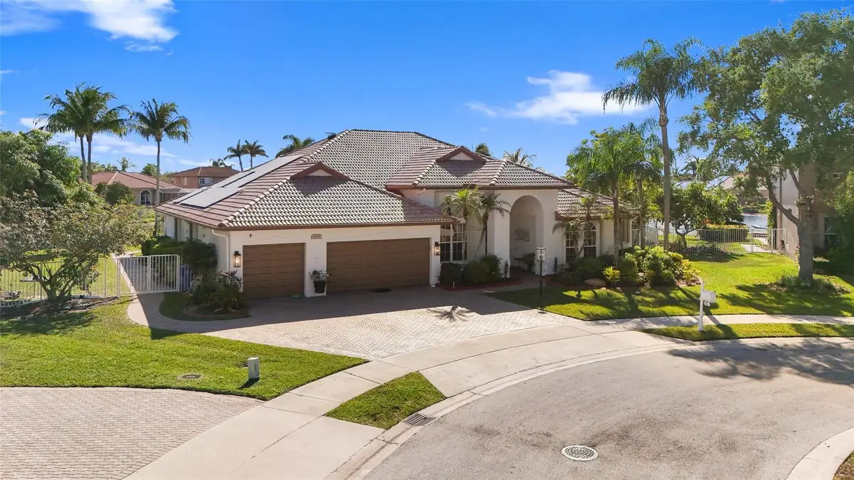 6691 Segovia Way, Pembroke Pines, FL 33331 - #1