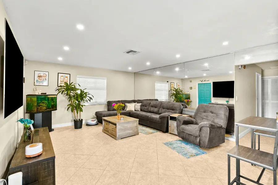 1102 Florence Road, Lantana, FL 33462 - #3