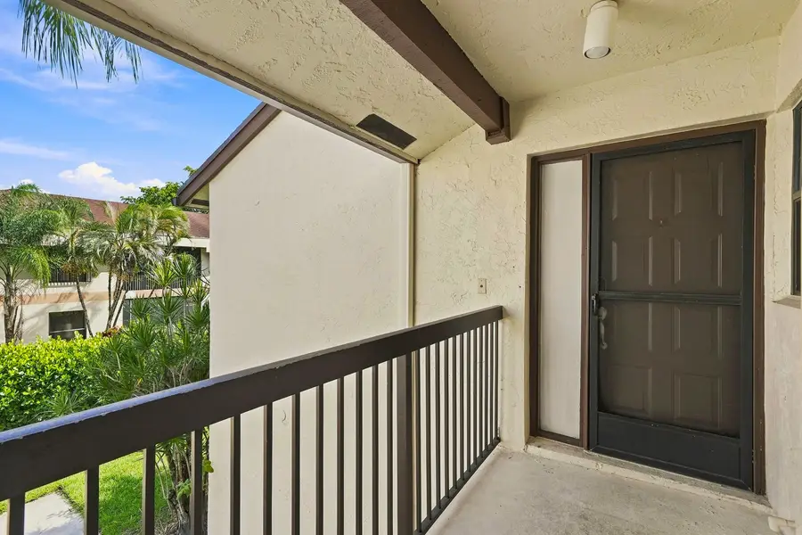 2581 Carambola Circle N, Coconut Creek, FL 33066 - #3