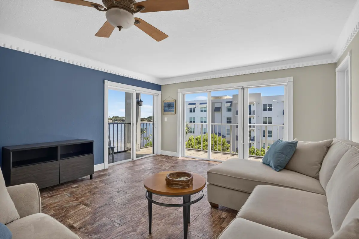 1206 S Lake Drive #504, Lantana, FL 33462 - #1