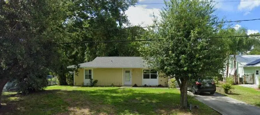 332 SE Majestic Terrace, Port Saint Lucie, FL 34983 - #2