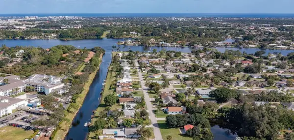 2886 Northside Drive, Lantana, FL 33462