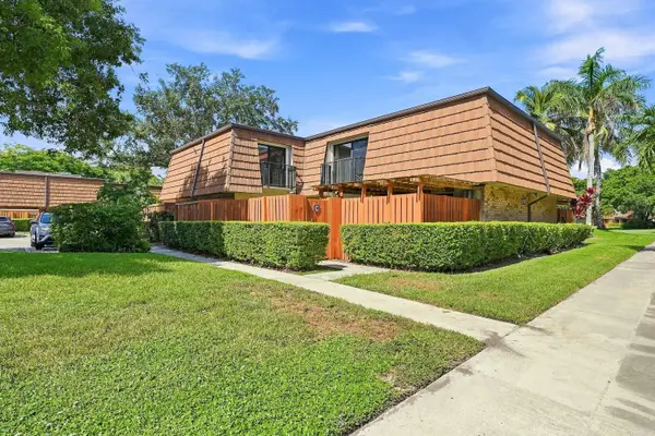 9139 SW 23rd Street #C, Davie, FL 33324