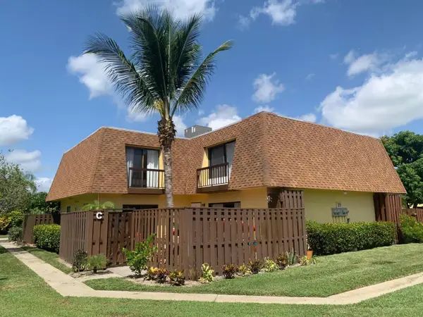 110 N Delaware Boulevard #19C, Jupiter,  
