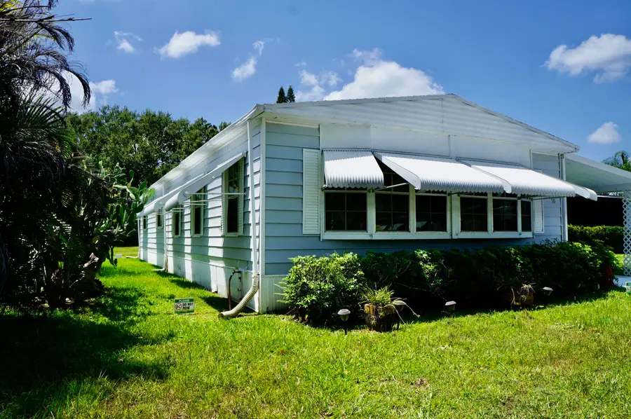 50 W Caribbean, Port Saint Lucie, FL 34952 - #2