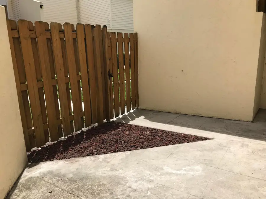645 Executive Center Drive #R-105, West Palm Beach, FL 33401 - #3