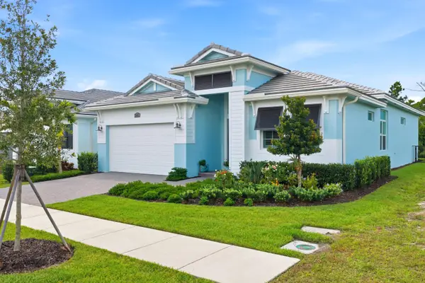 2165 SE Mosaic Boulevard, Port St Lucie, FL 34984