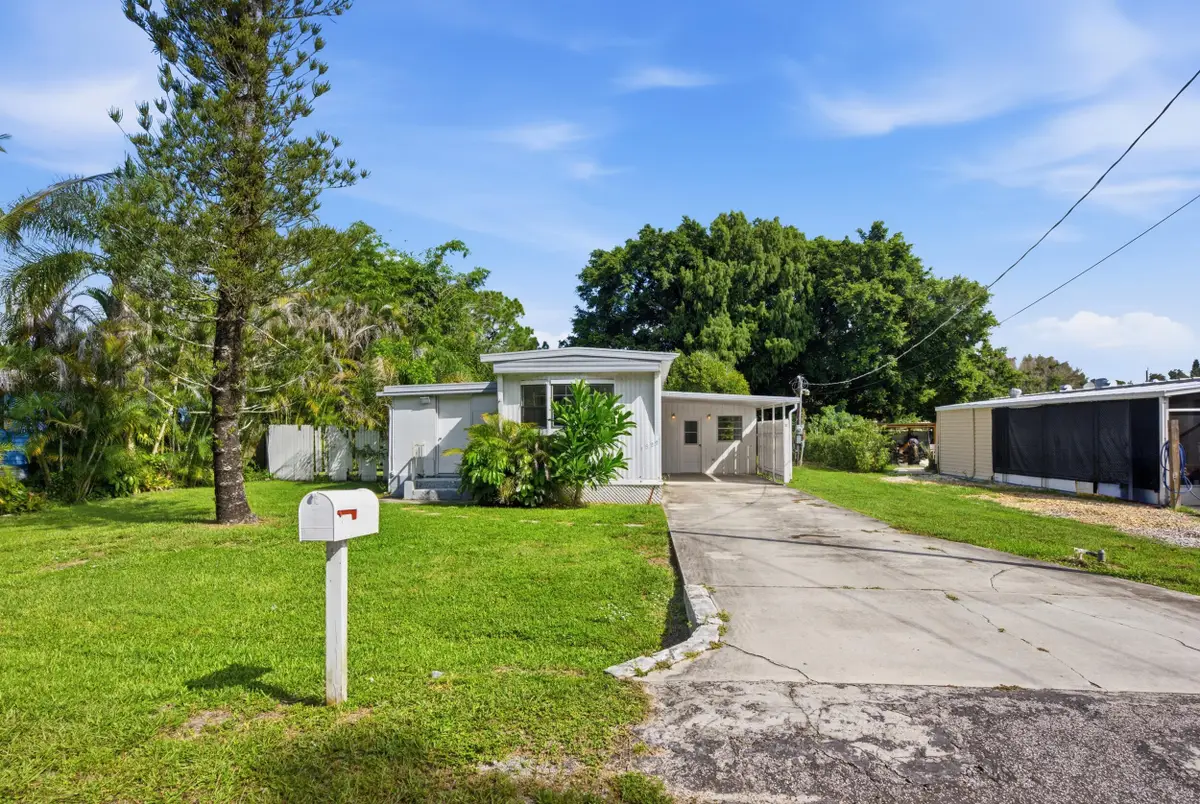 1823 SW College Street, Stuart, FL 34997 - #1
