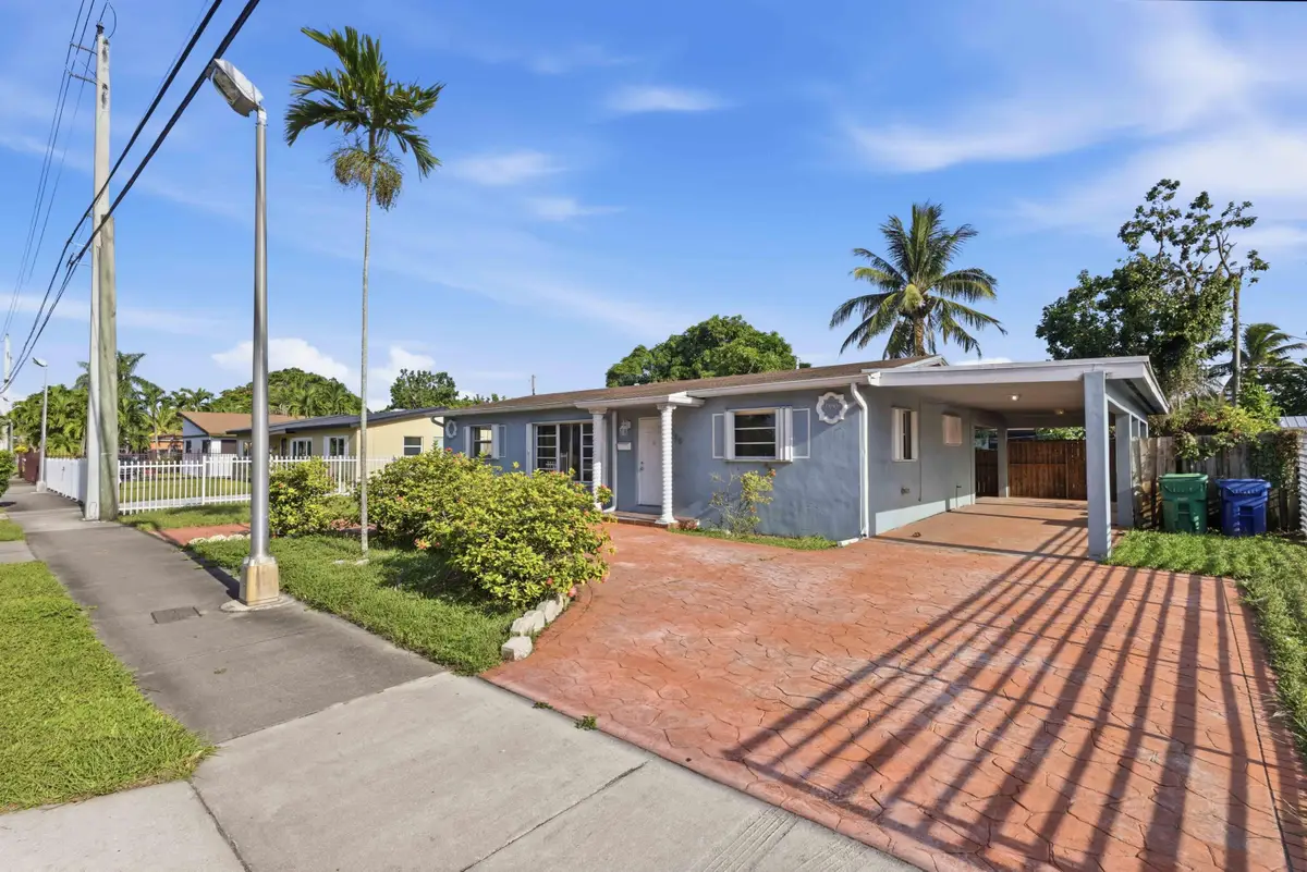 980 NW 183rd Street, Miami Gardens, FL 33169 - #1