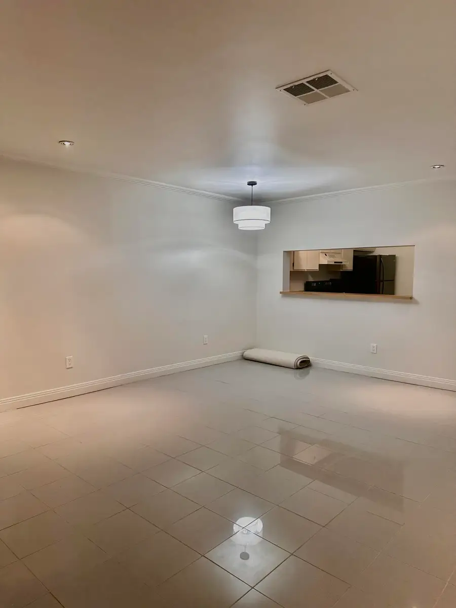 11605 NW 11th Street, Pembroke Pines, FL 33026 - #2