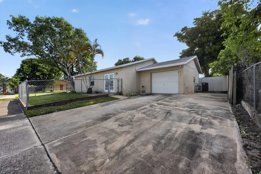6198 Arcade Court, Lake Worth, FL 33463 - #3