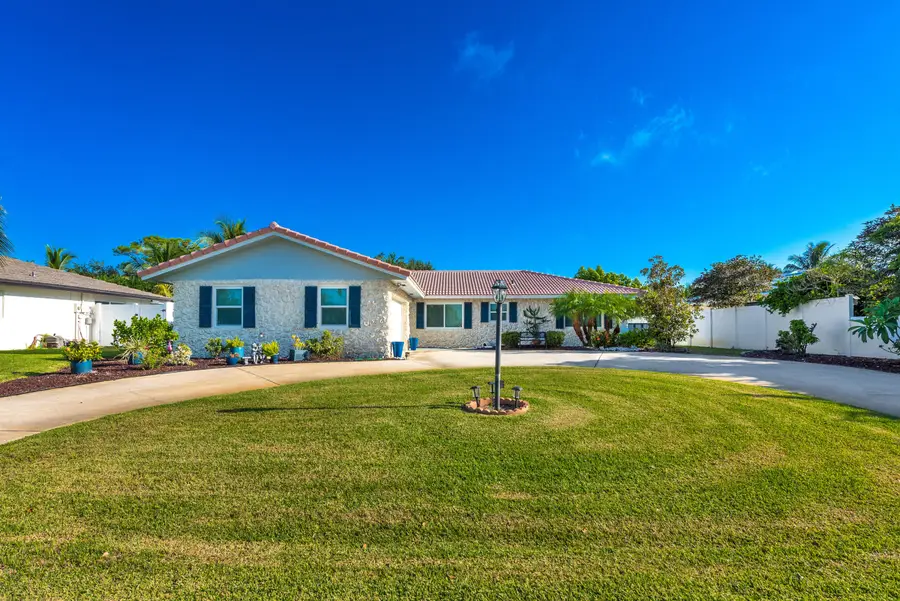 1315 SW 25th Avenue, Boynton Beach, FL 33426 - #2