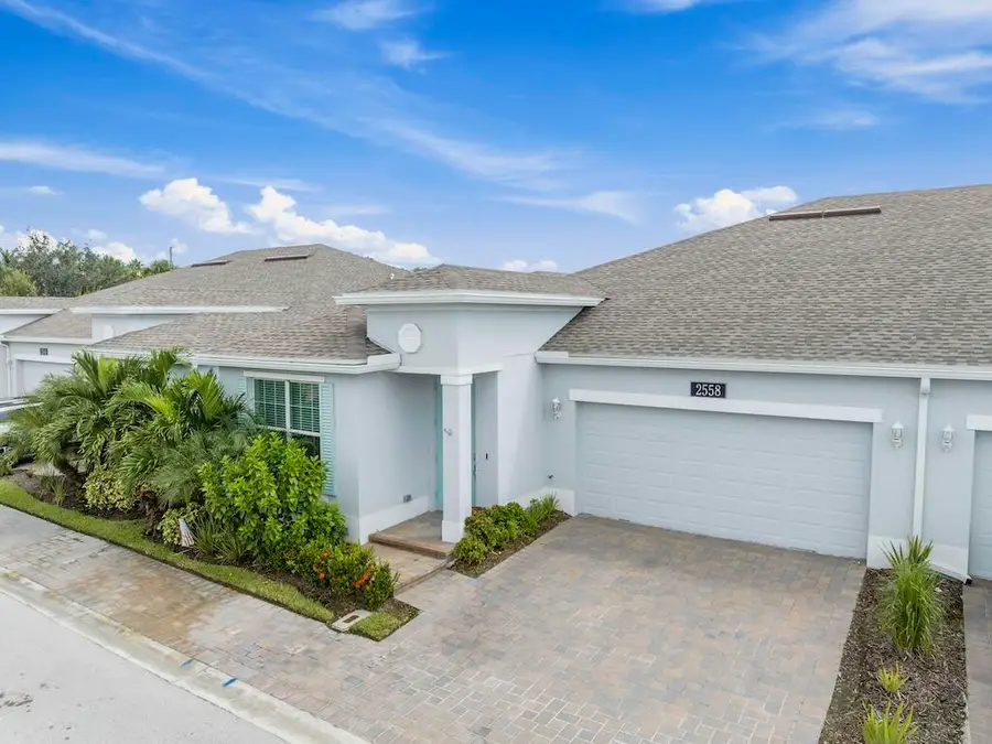 2558 Bella Vista Circle, Vero Beach, FL 32966 - #2