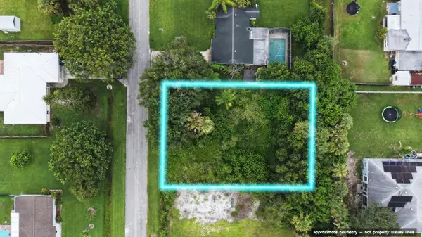 8001 Lockwood Drive, Fort Pierce, FL 34951