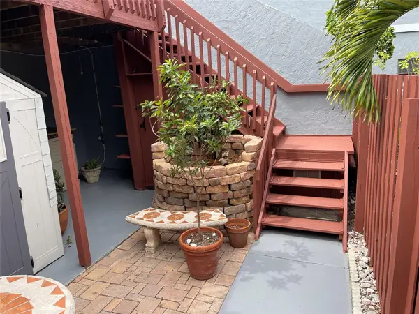 26 Crossings Circle #G, Boynton Beach, FL 33435
