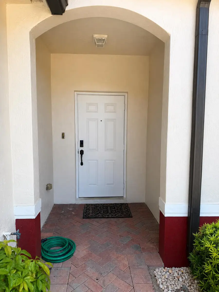 2986 NW 35th Avenue, Lauderdale Lakes, FL 33311 - #2