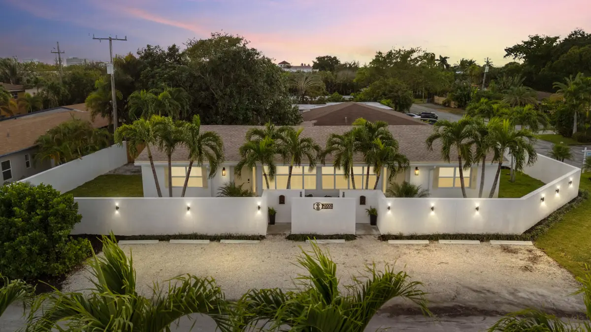2000 NE 17th Court #1-2, Fort Lauderdale, FL 33305 - #1