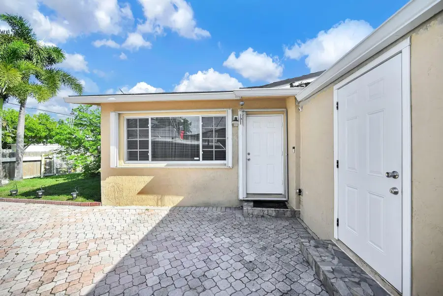 2171 SW 36th Terrace, Fort Lauderdale, FL 33312 - #2