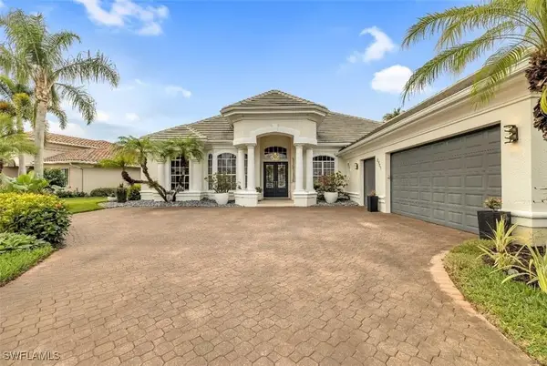 2721 Olde Cypress Drive, Naples, FL 34119