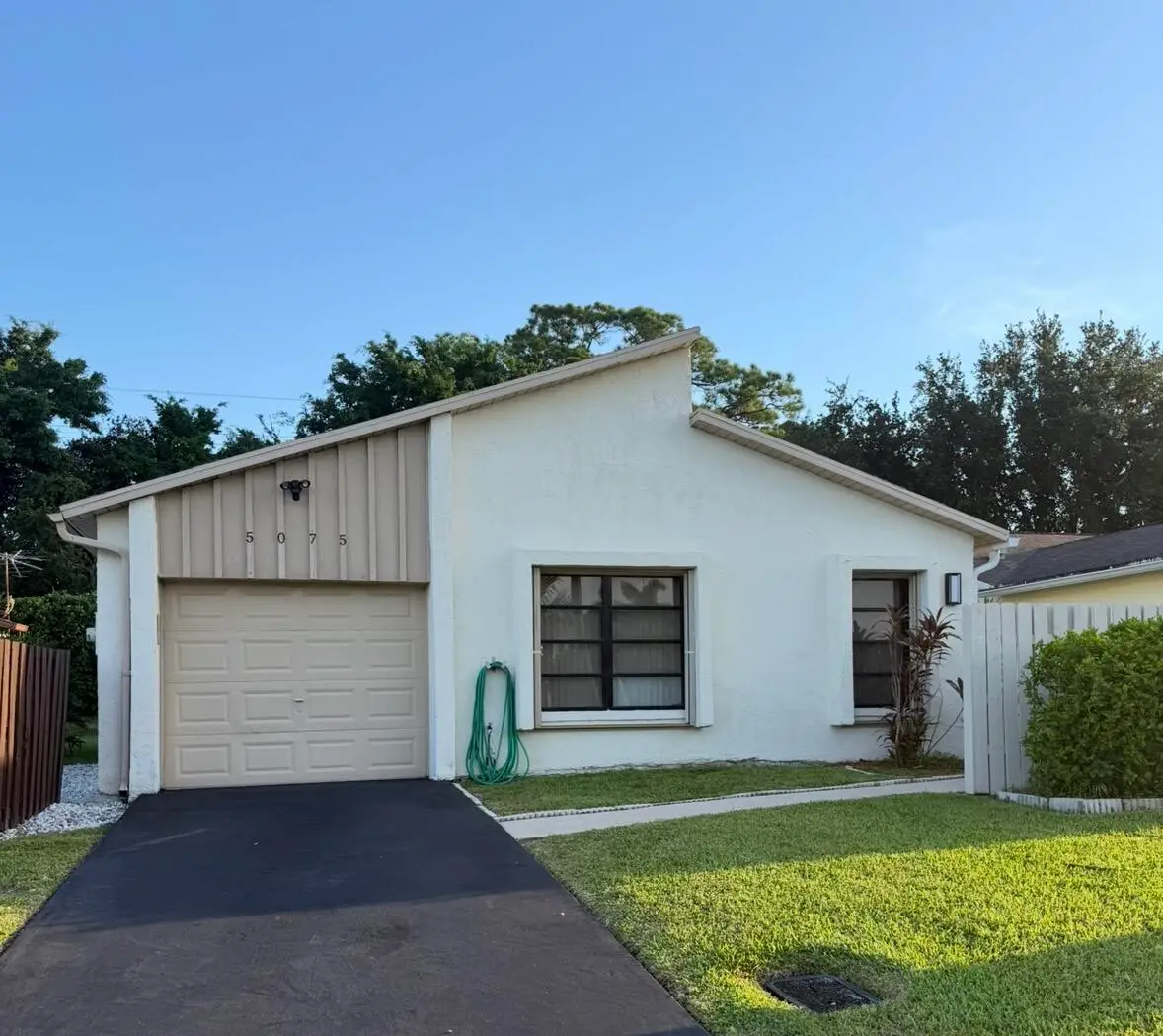 5075 Mirror Lakes Boulevard, Boynton Beach, FL 33472 - #1