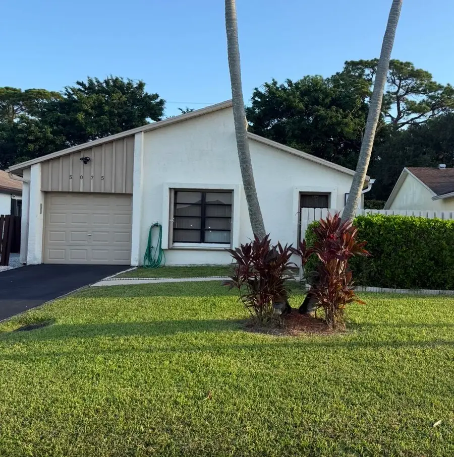 5075 Mirror Lakes Boulevard, Boynton Beach, FL 33472 - #2